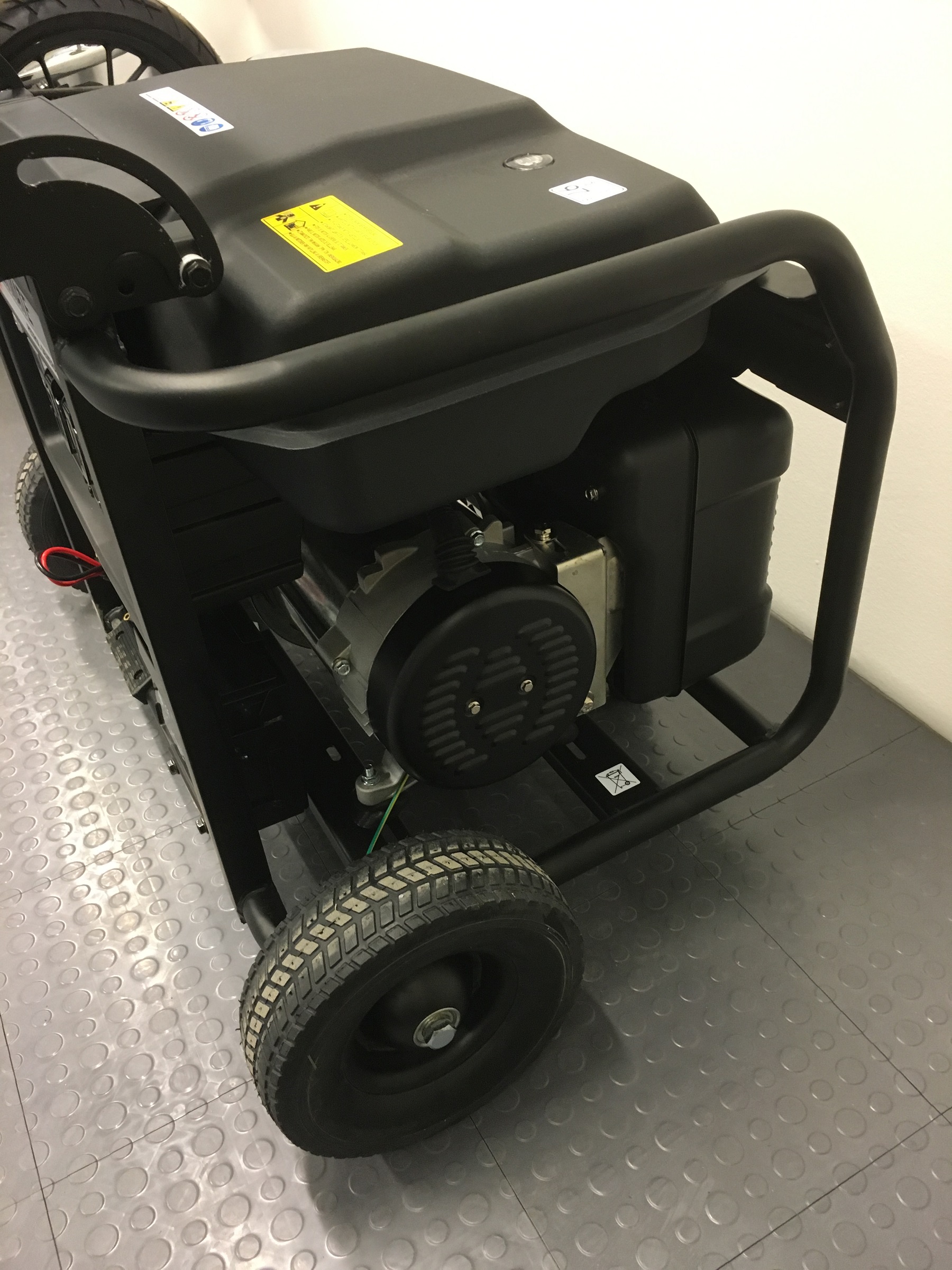 Power Mate 8990ES Black Line bensinaggregat 1 fase